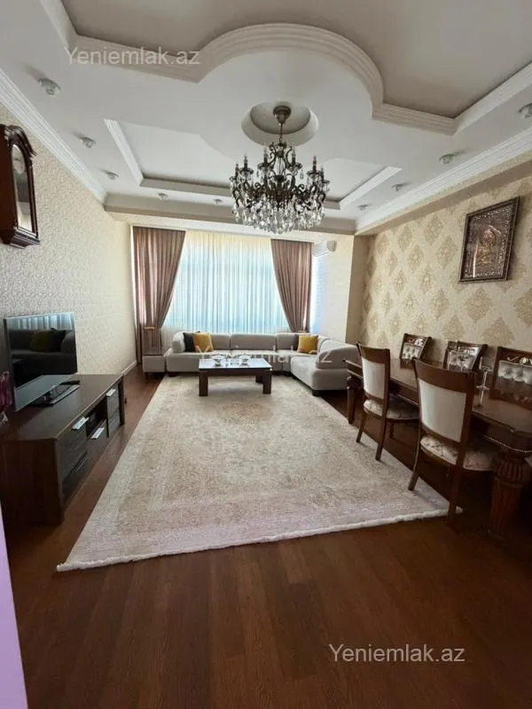 Satılır 3 otaqlı yeni tikili 118 m²