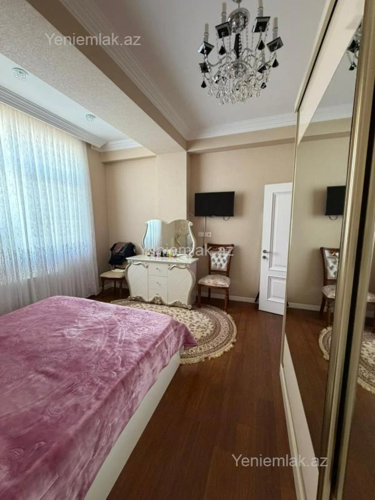 Satılır 3 otaqlı yeni tikili 118 m²