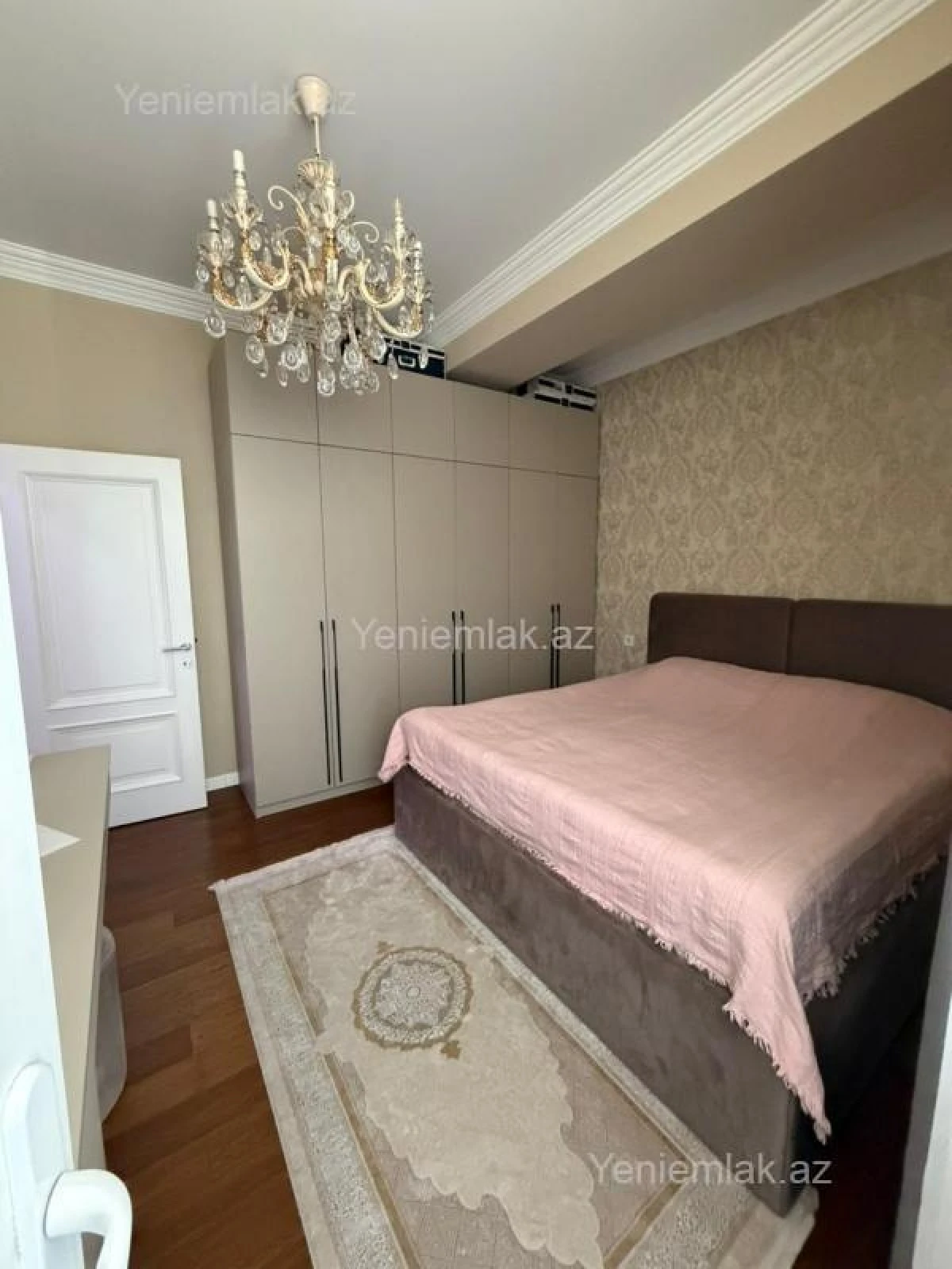 Satılır 3 otaqlı yeni tikili 118 m²