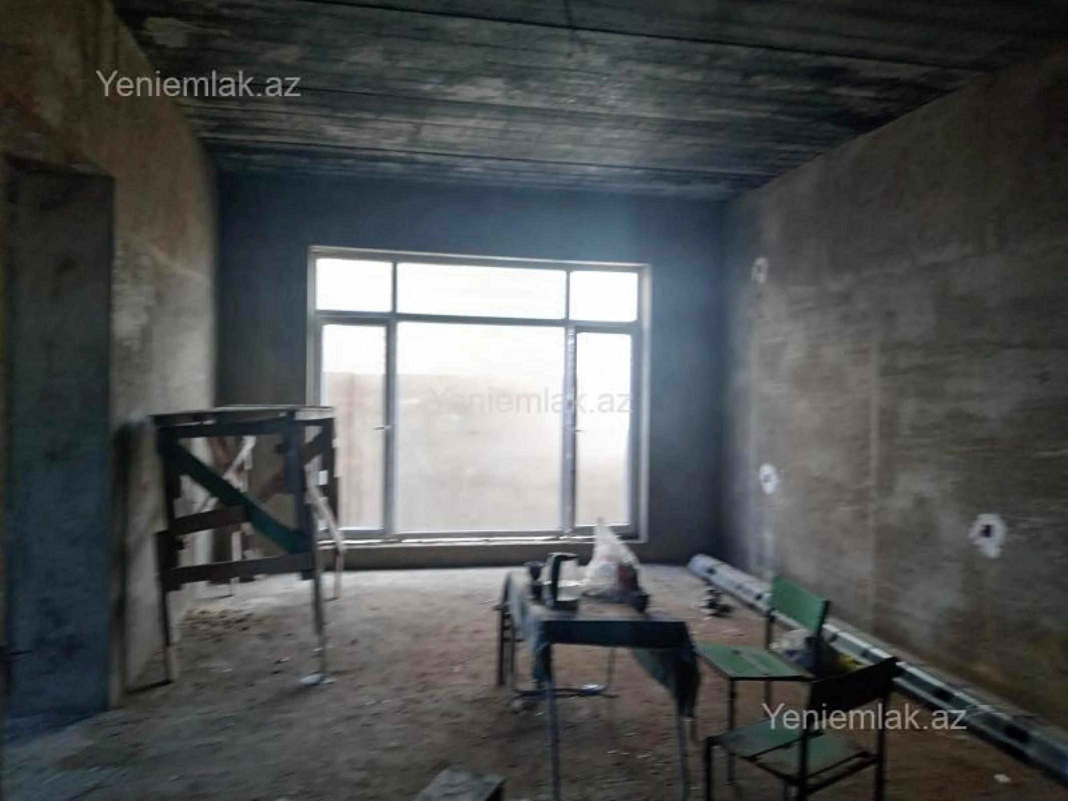 Satılır 5 otaqlı həyət evi 200 m²