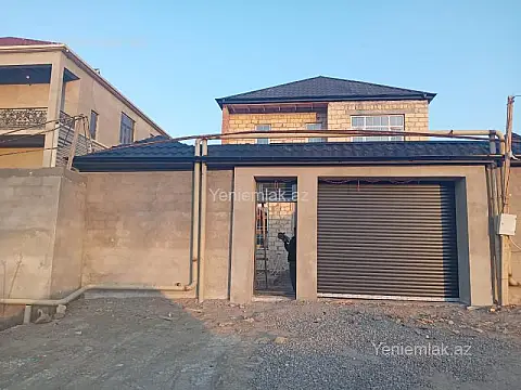 Satılır 5 otaqlı həyət evi 200 m²
