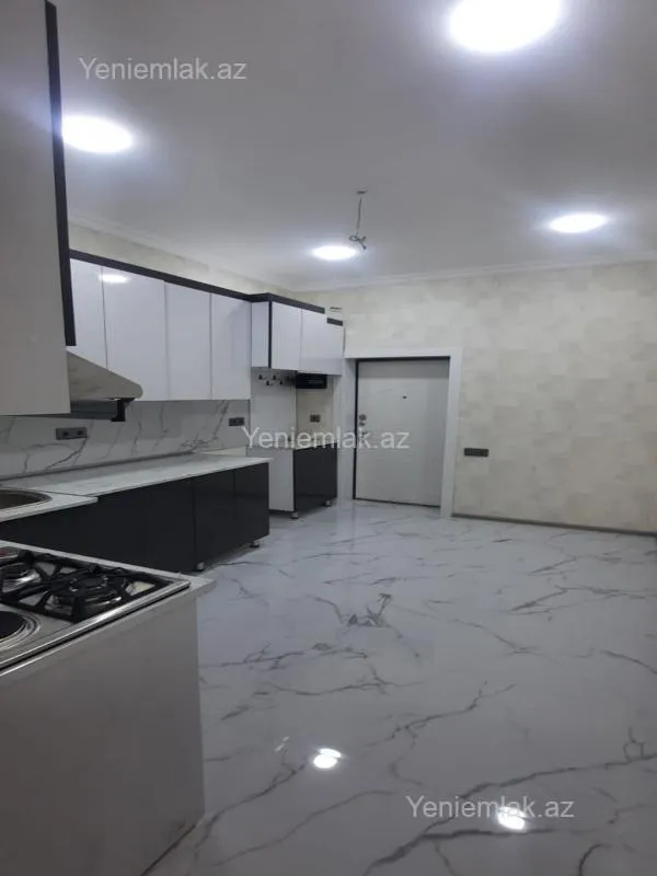Satılır 2 otaqlı yeni tikili 72 m²