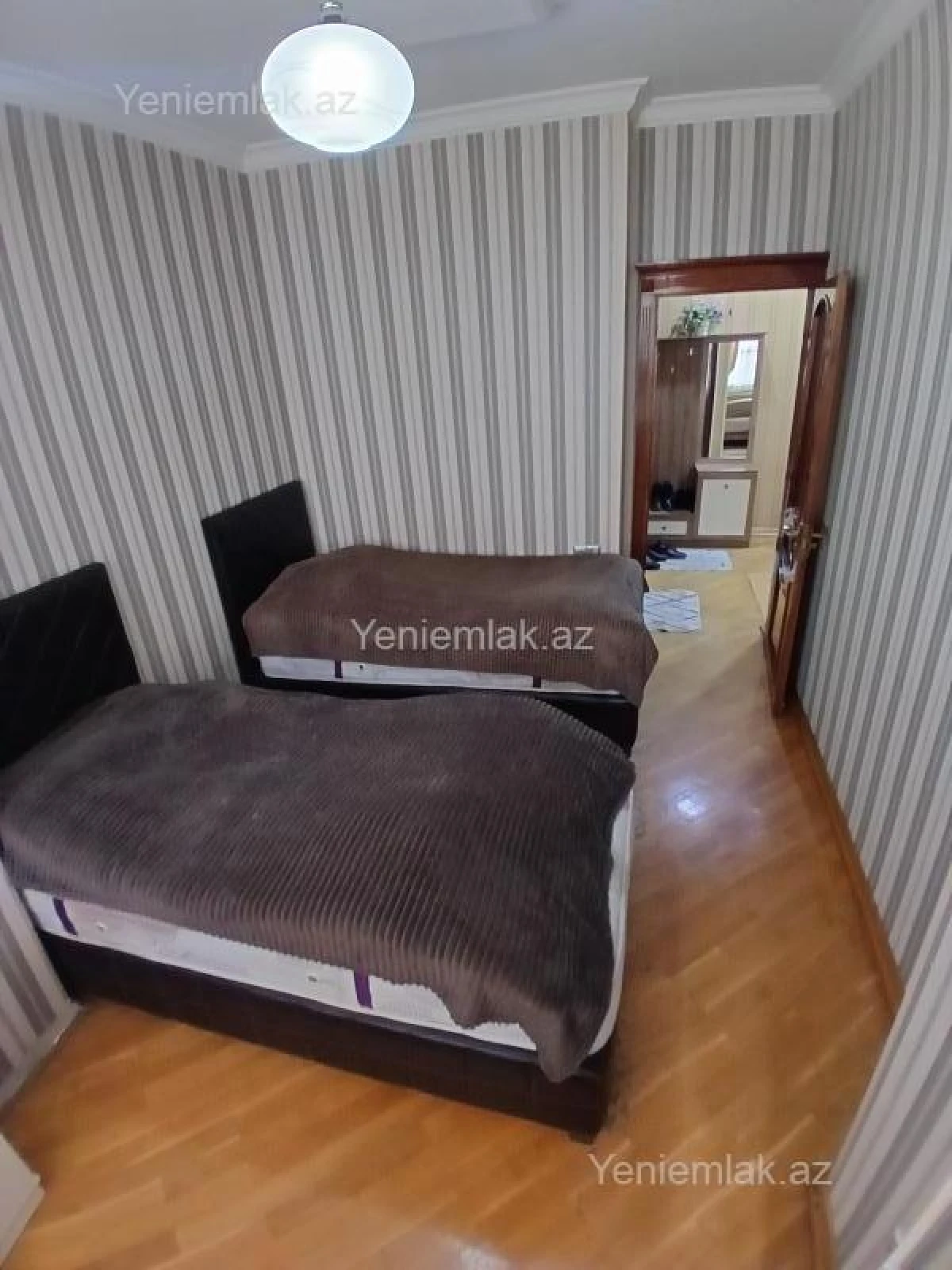 Satılır 3 otaqlı yeni tikili 83 m²