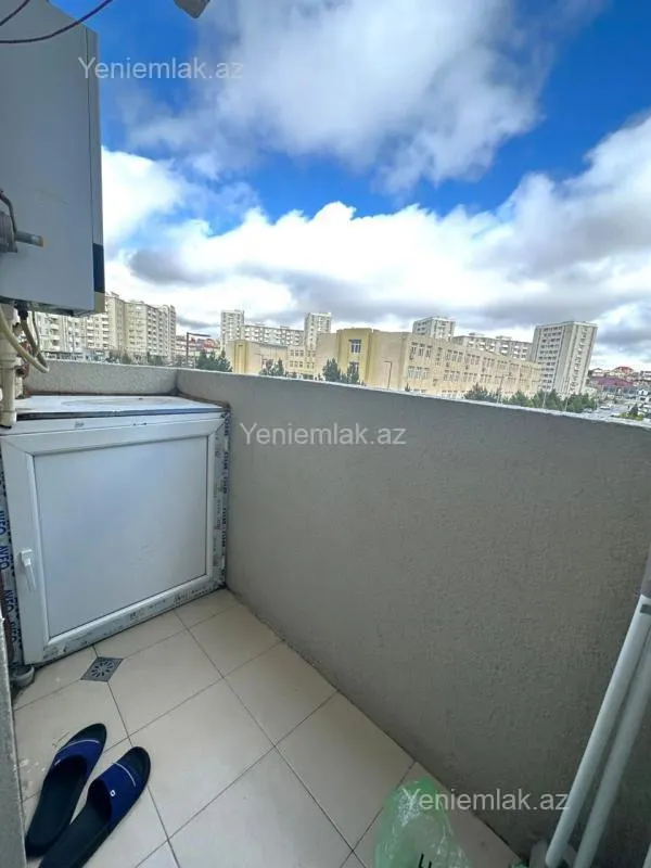 Satılır 2 otaqlı yeni tikili 70 m²