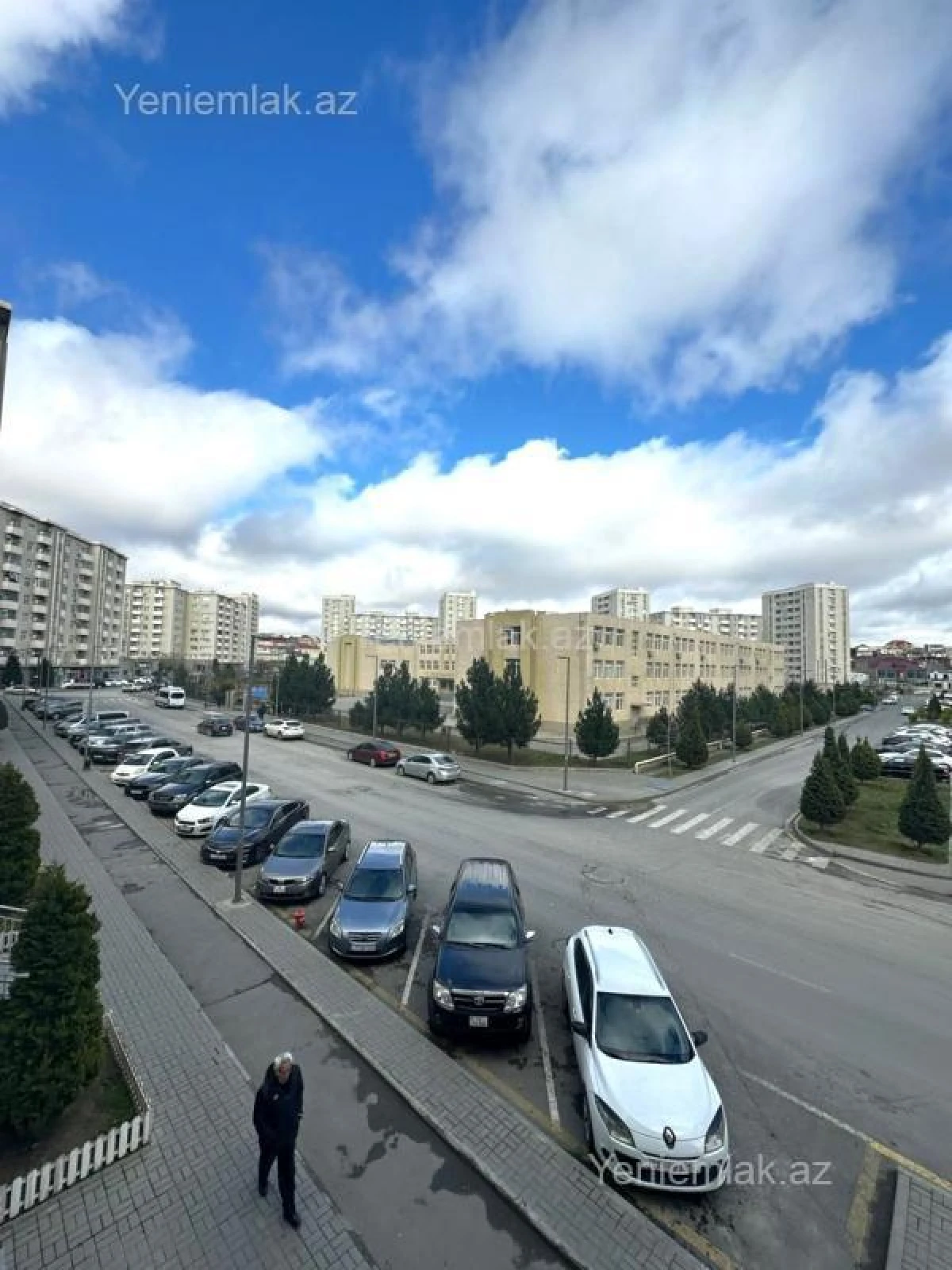 Satılır 2 otaqlı yeni tikili 70 m²
