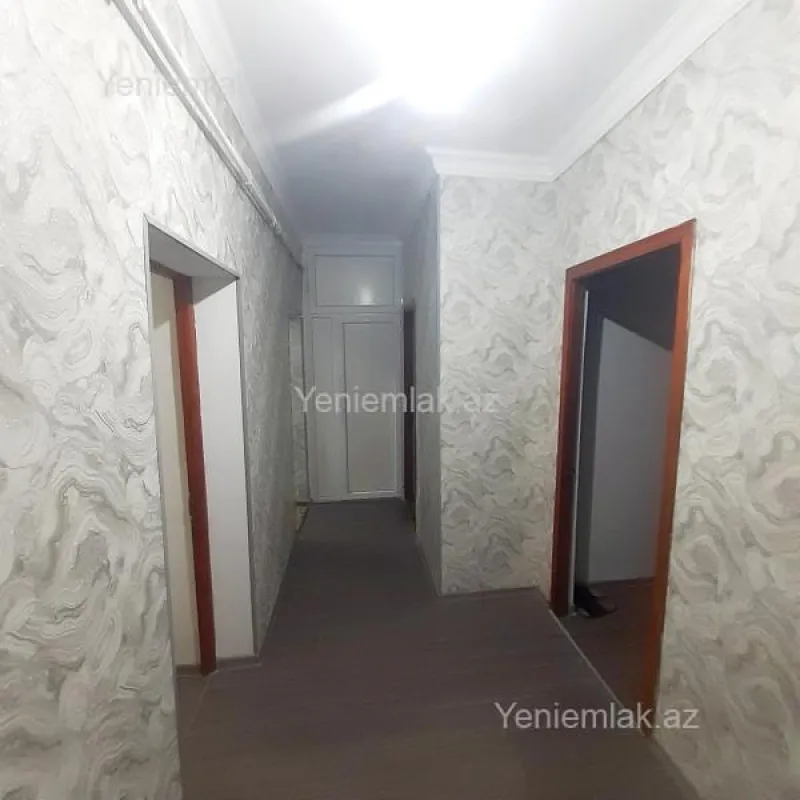 Satılır 3 otaqlı köhnə tikili 75 m²