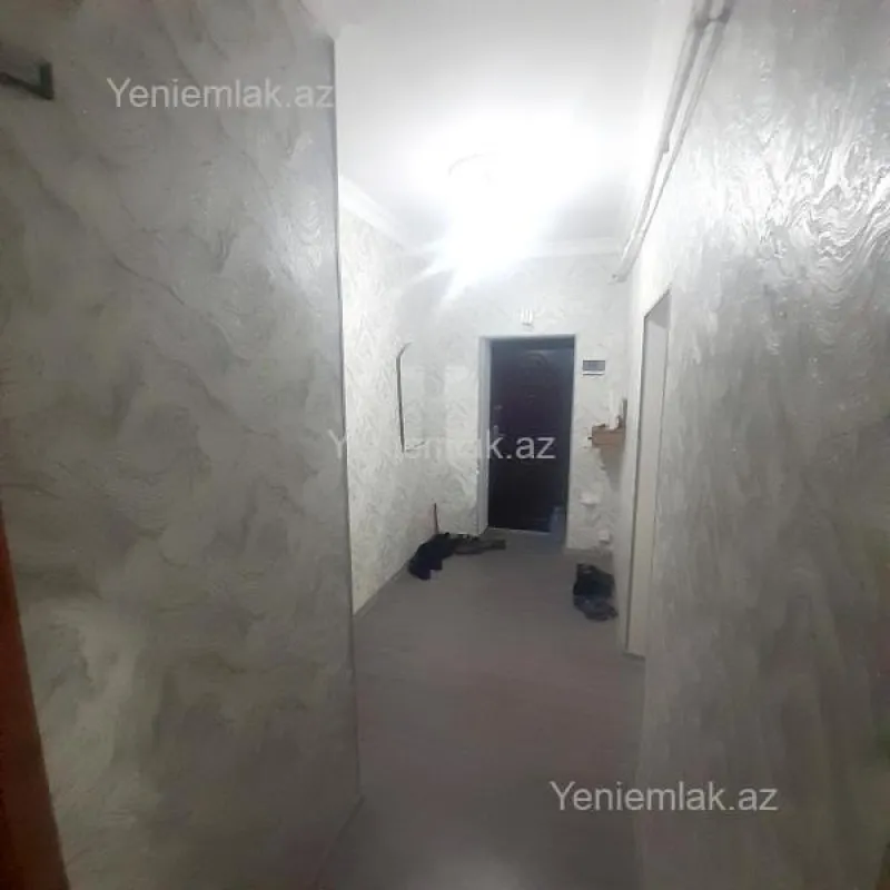 Satılır 3 otaqlı köhnə tikili 75 m²