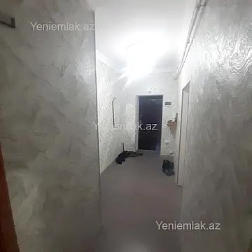 Satılır 3 otaqlı köhnə tikili 75 m²