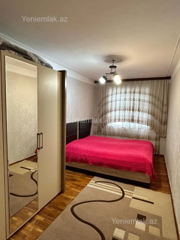 Satılır 2 otaqlı köhnə tikili 55 m²