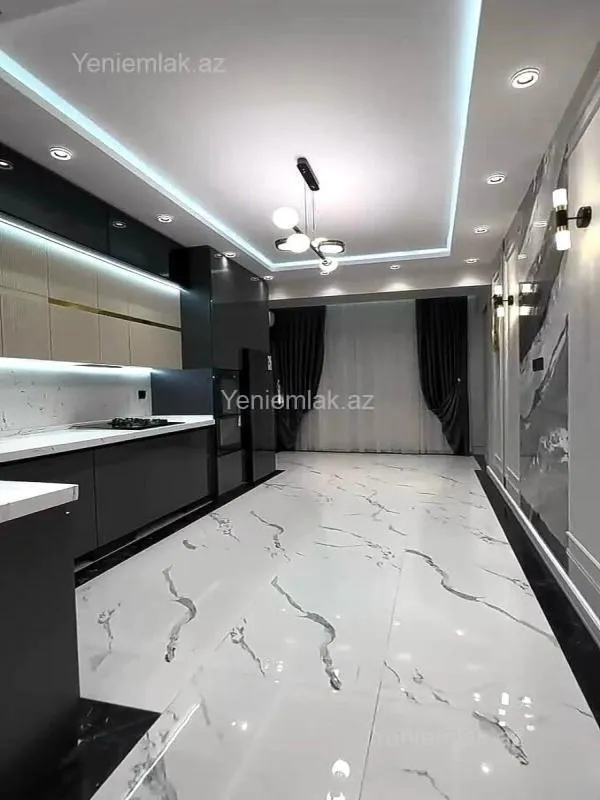 Satılır 3 otaqlı yeni tikili 137 m²