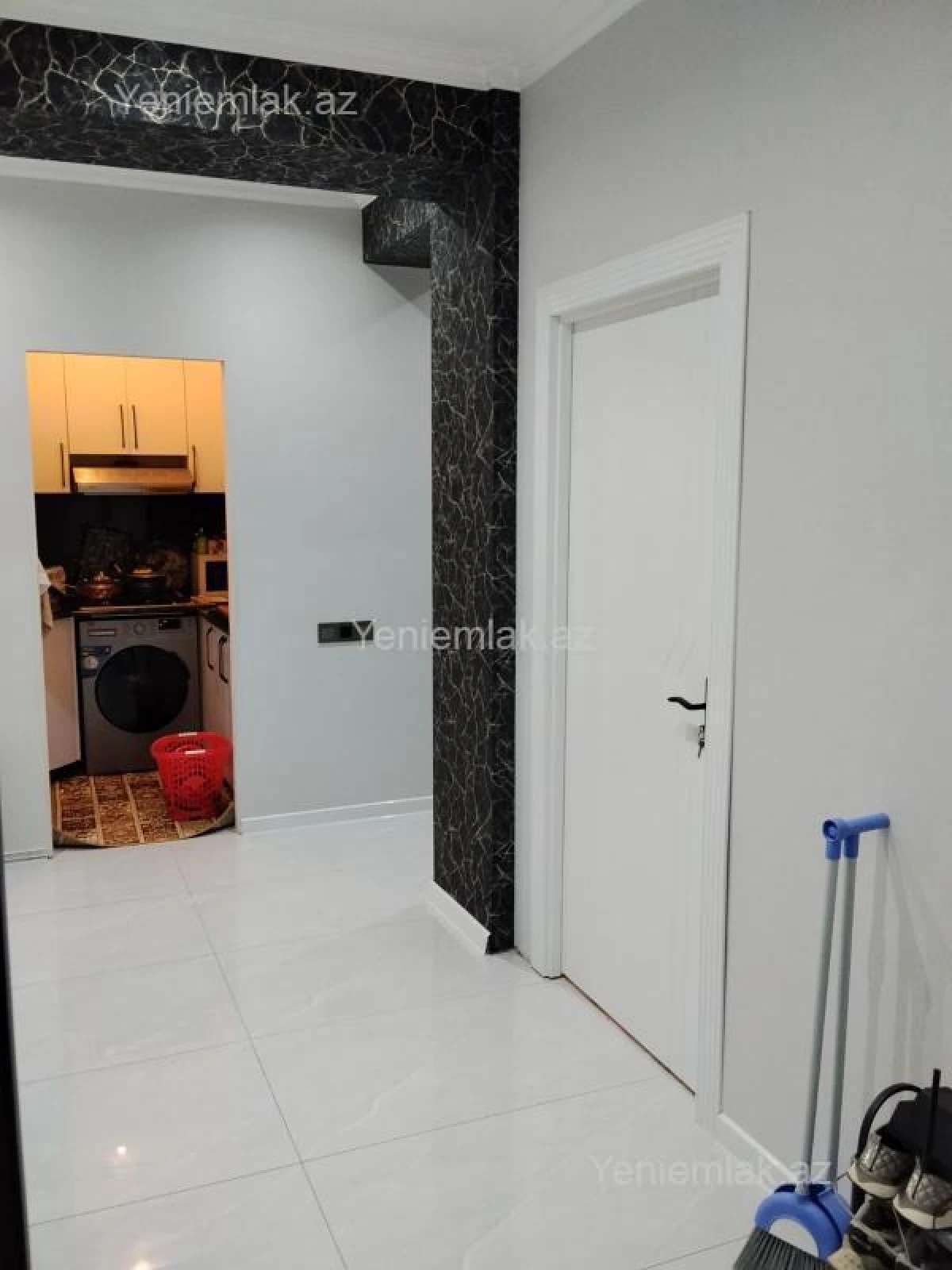 Satılır 3 otaqlı yeni tikili 82 m²