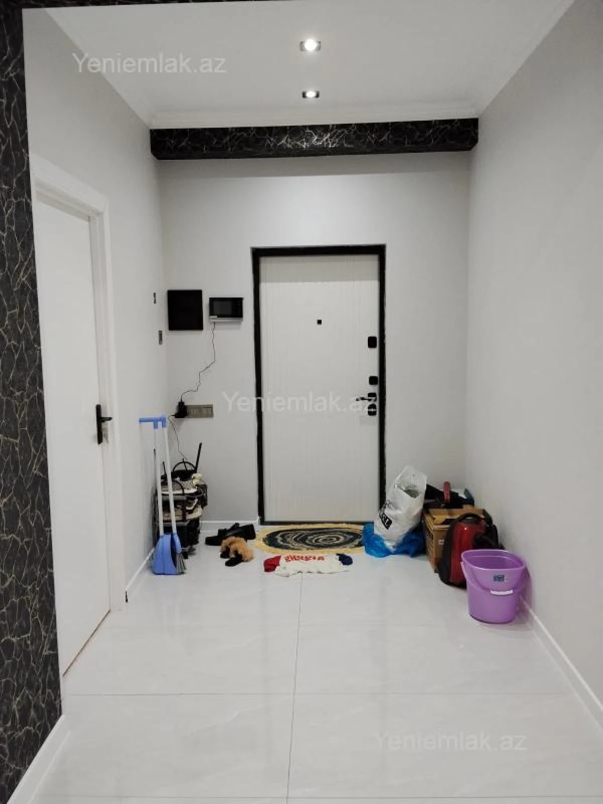 Satılır 3 otaqlı yeni tikili 82 m²