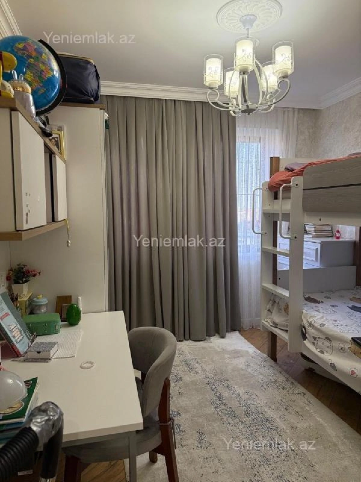 Satılır 3 otaqlı köhnə tikili 75 m²