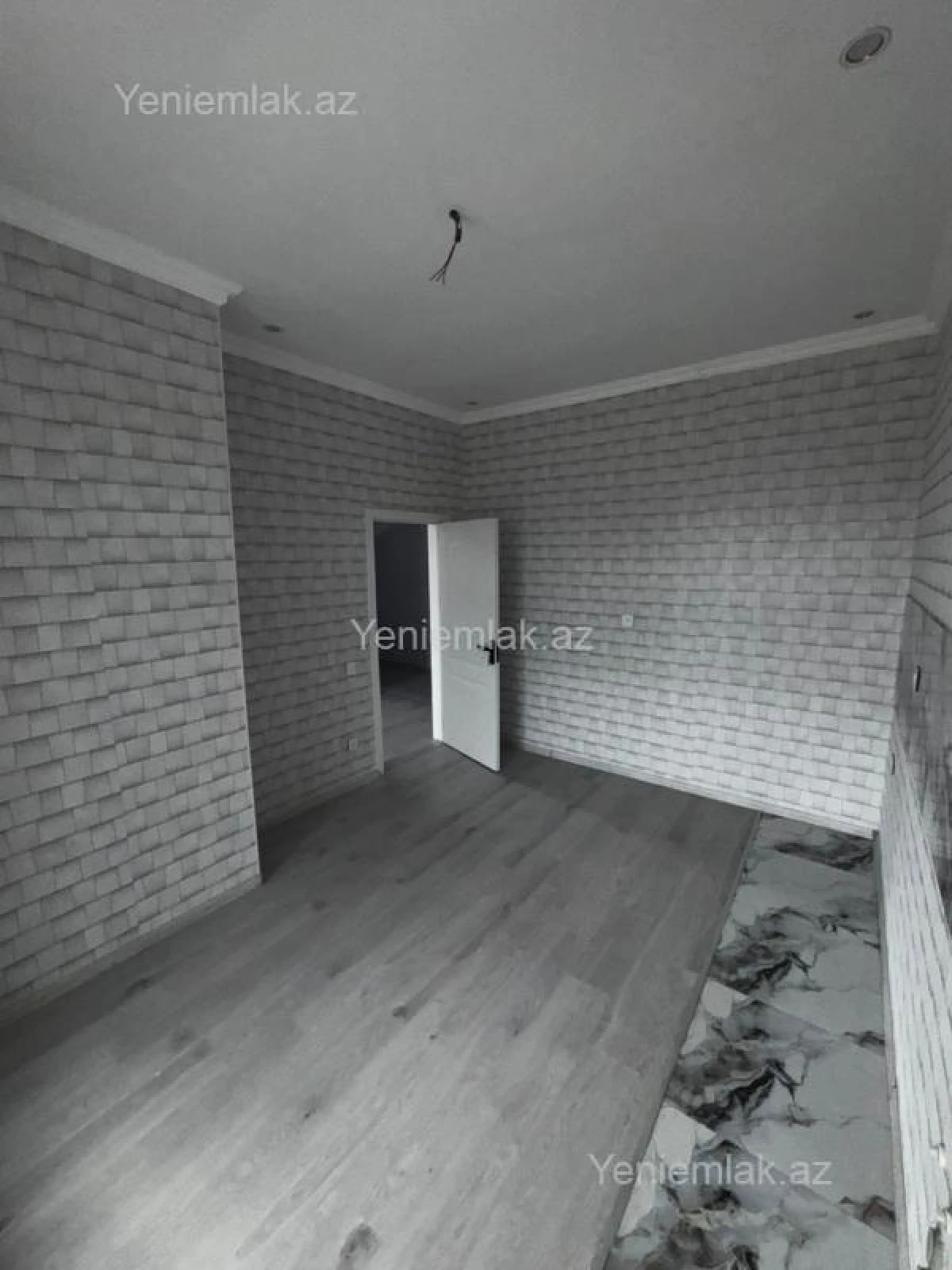Satılır 4 otaqlı həyət evi 170 m²