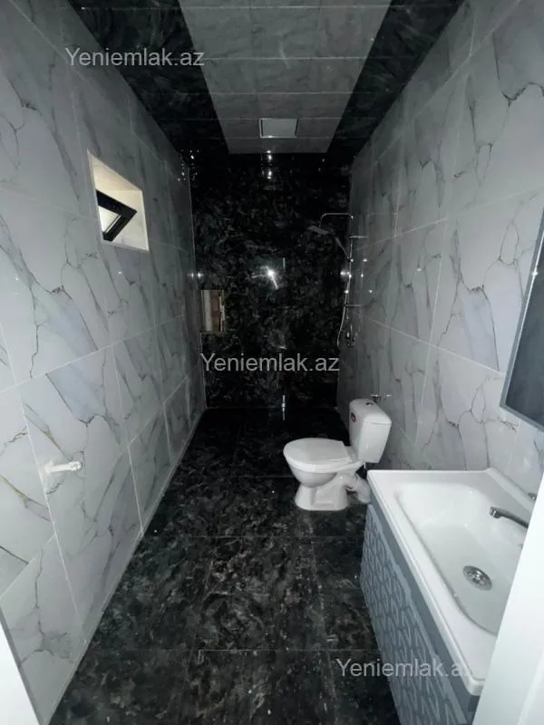 Satılır 4 otaqlı həyət evi 170 m²