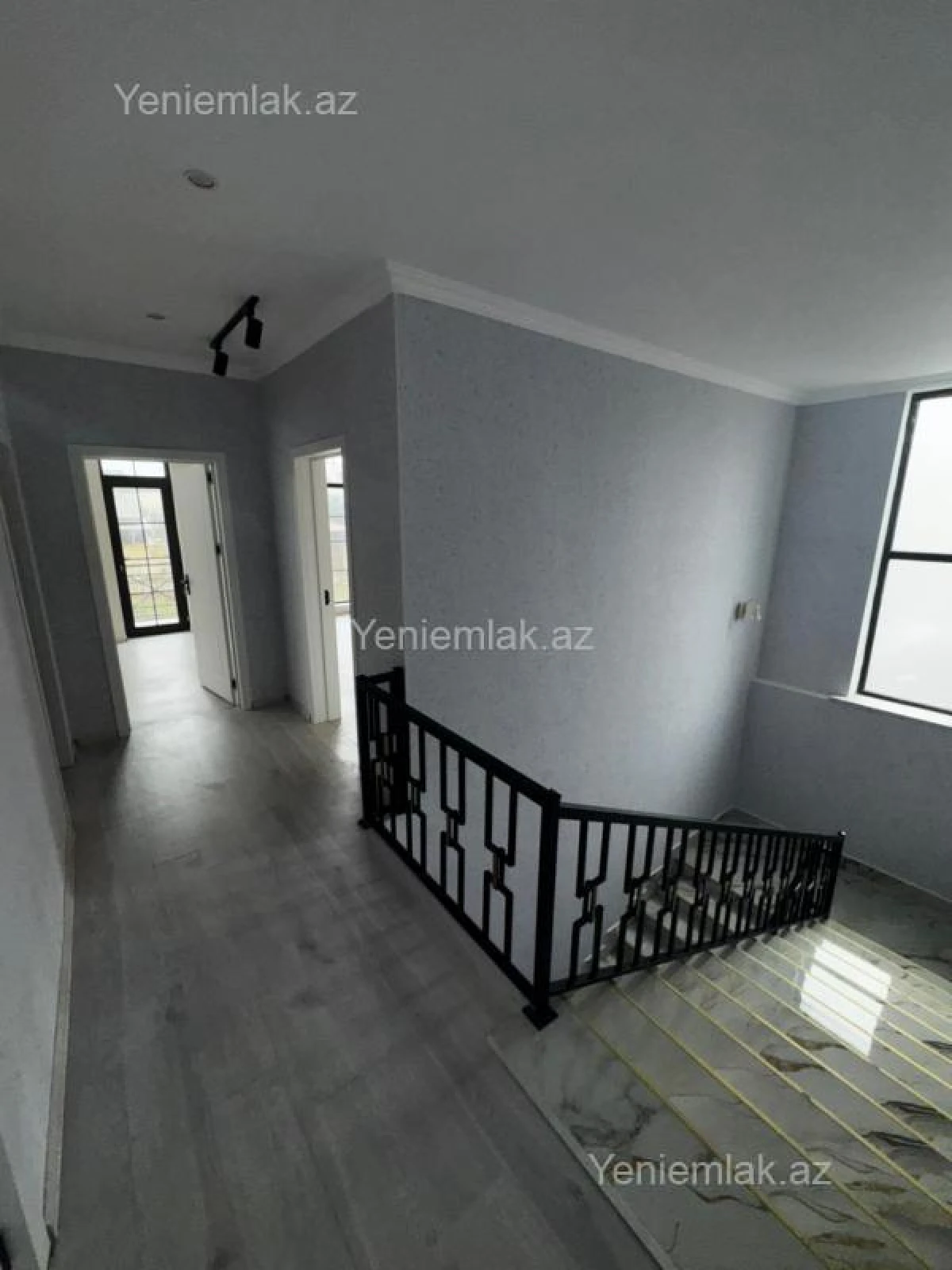Satılır 4 otaqlı həyət evi 170 m²