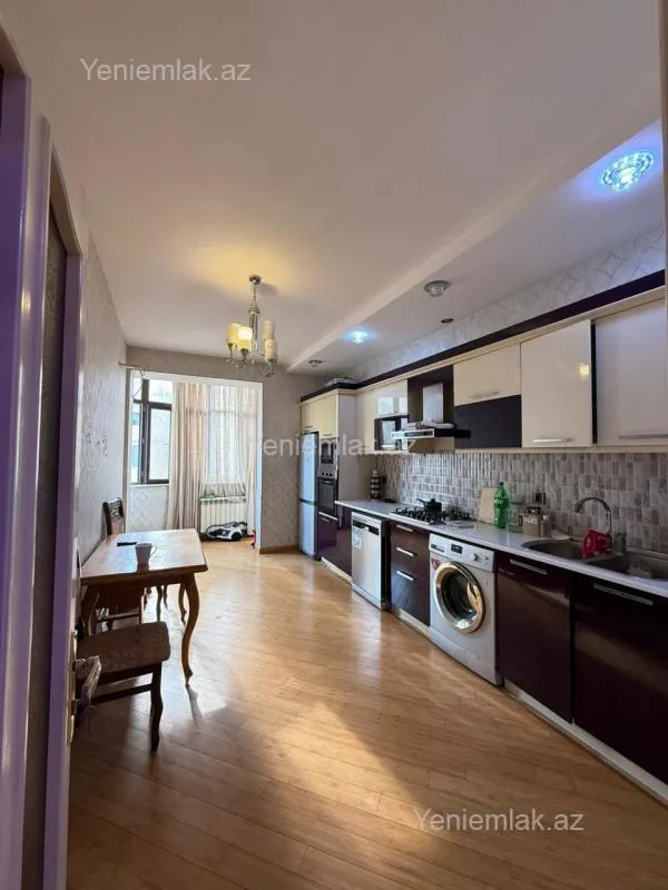 Satılır 2 otaqlı yeni tikili 16.5 m²