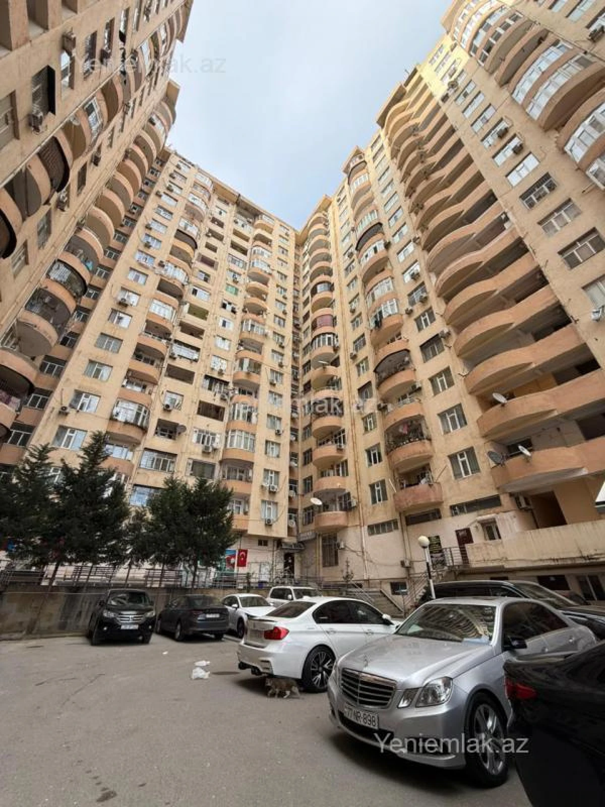 Satılır 2 otaqlı yeni tikili 16.5 m²