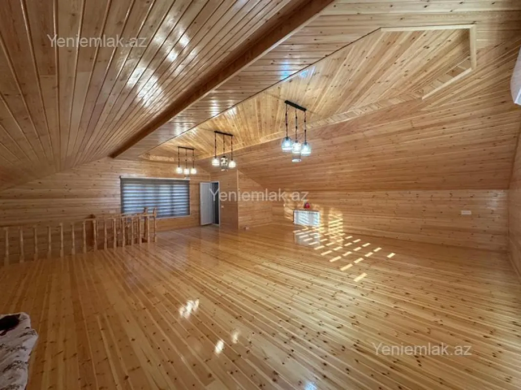 Satılır 4 otaqlı həyət evi 165 m²