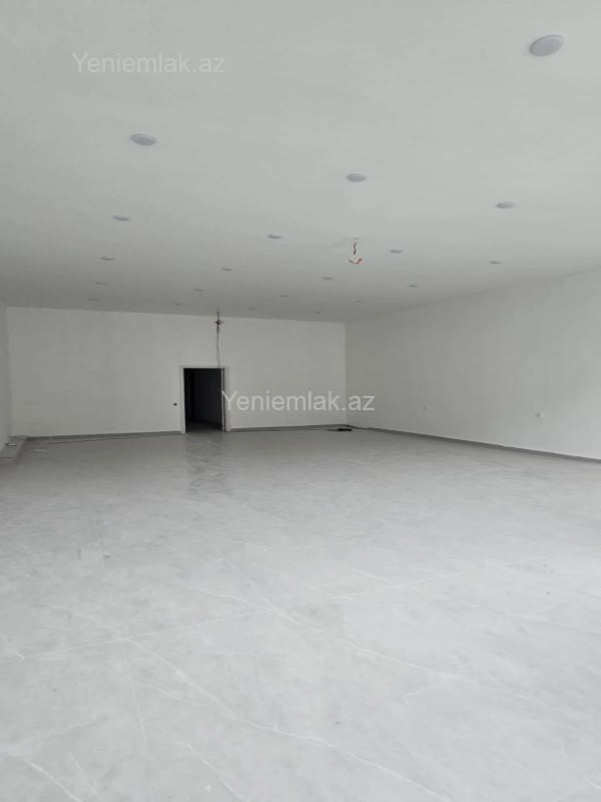 Satılır 1 otaqlı obyekt 120 m²