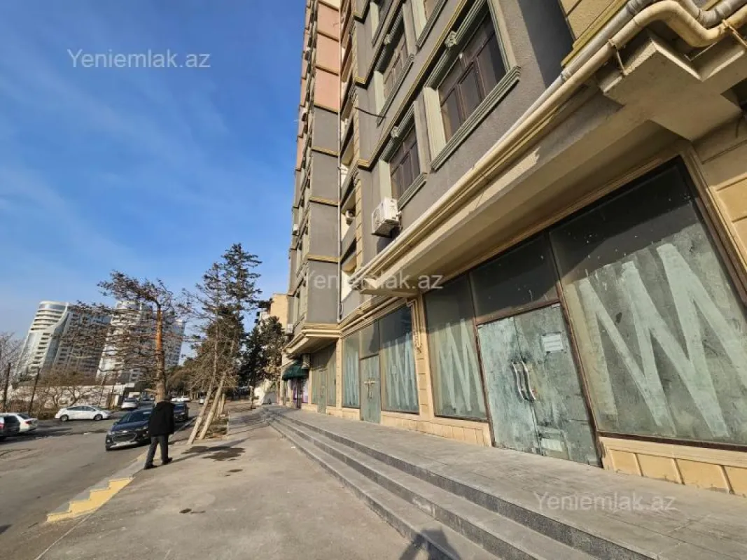 Satılır 1 otaqlı obyekt 120 m²