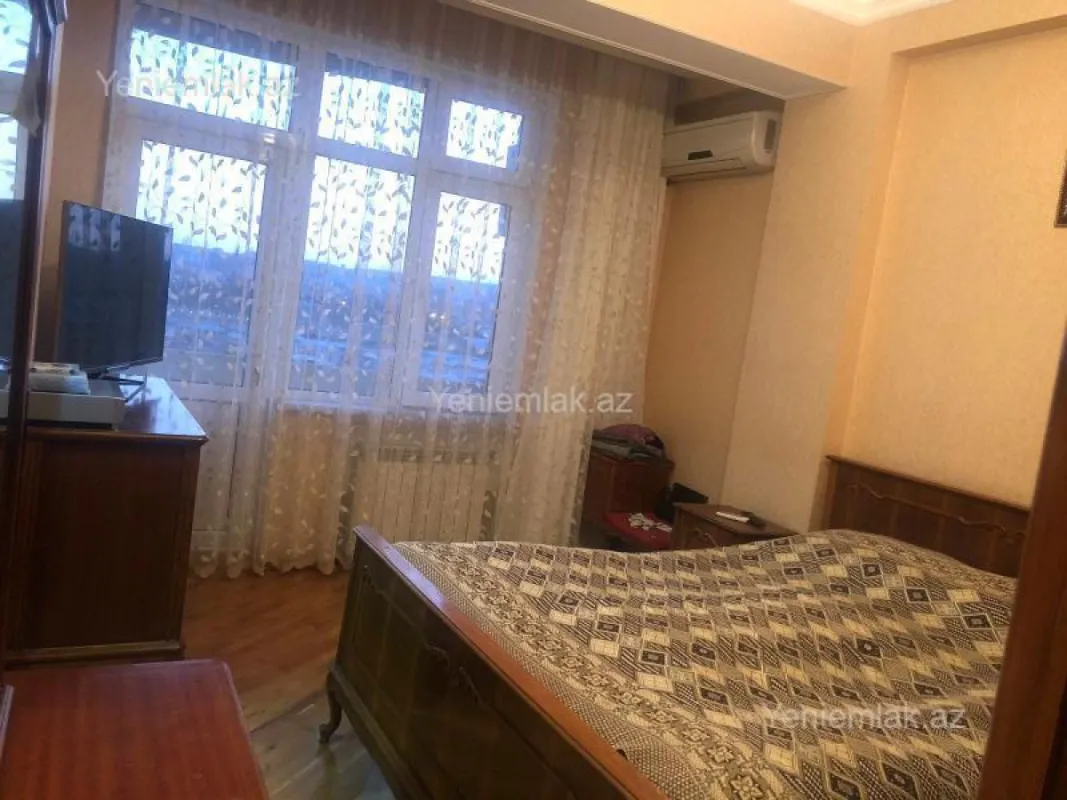 Satılır 3 otaqlı yeni tikili 110 m²