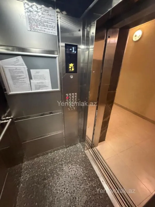 Satılır 2 otaqlı yeni tikili 55 m²