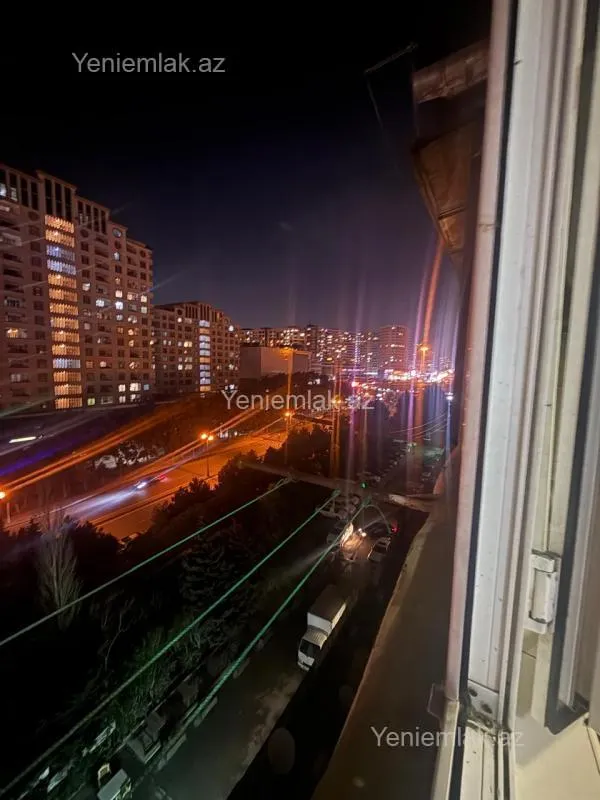 Satılır 2 otaqlı köhnə tikili 65 m²