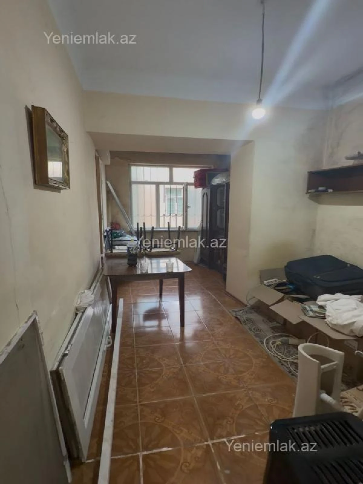 Satılır 3 otaqlı köhnə tikili 75 m²