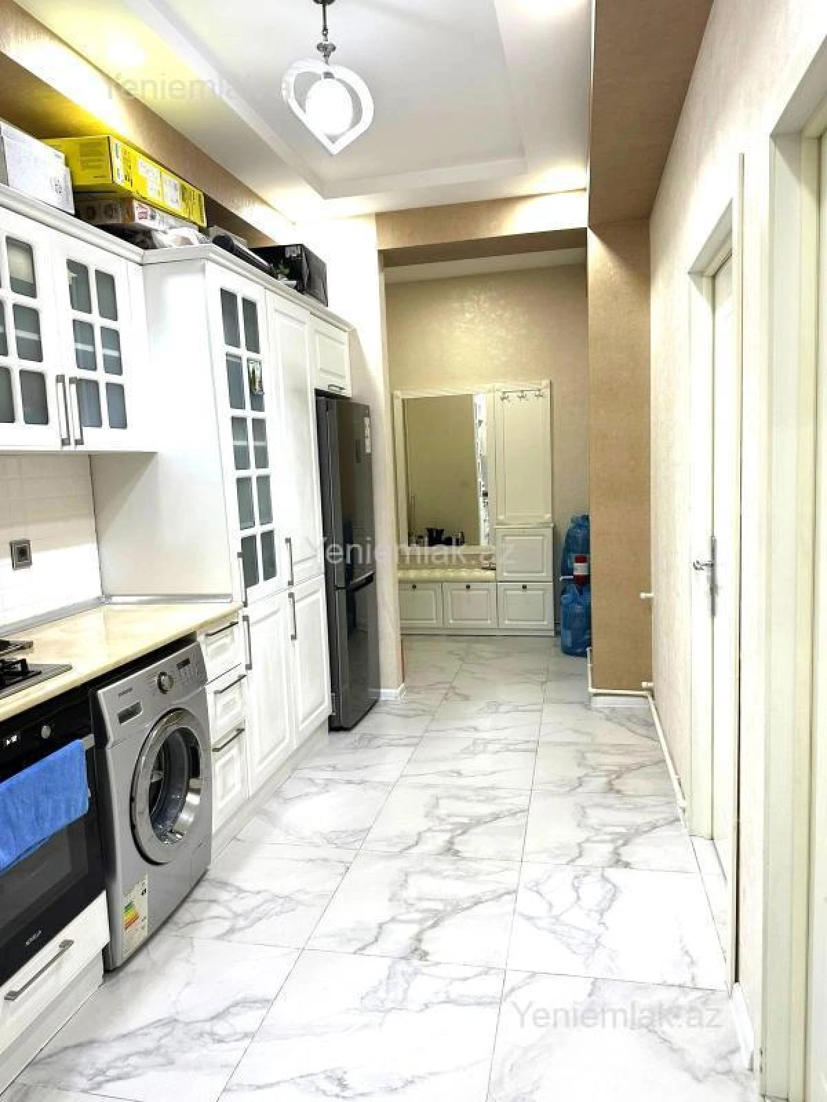 Satılır 2 otaqlı yeni tikili 56 m²