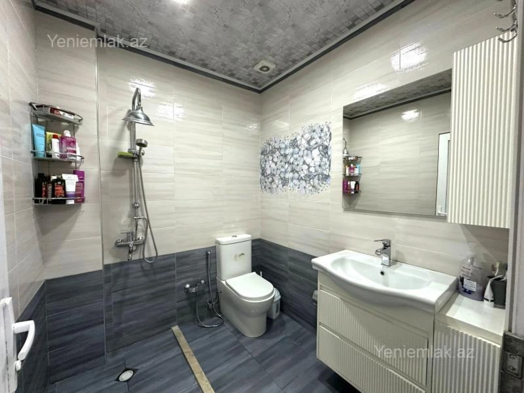 Satılır 2 otaqlı yeni tikili 56 m²