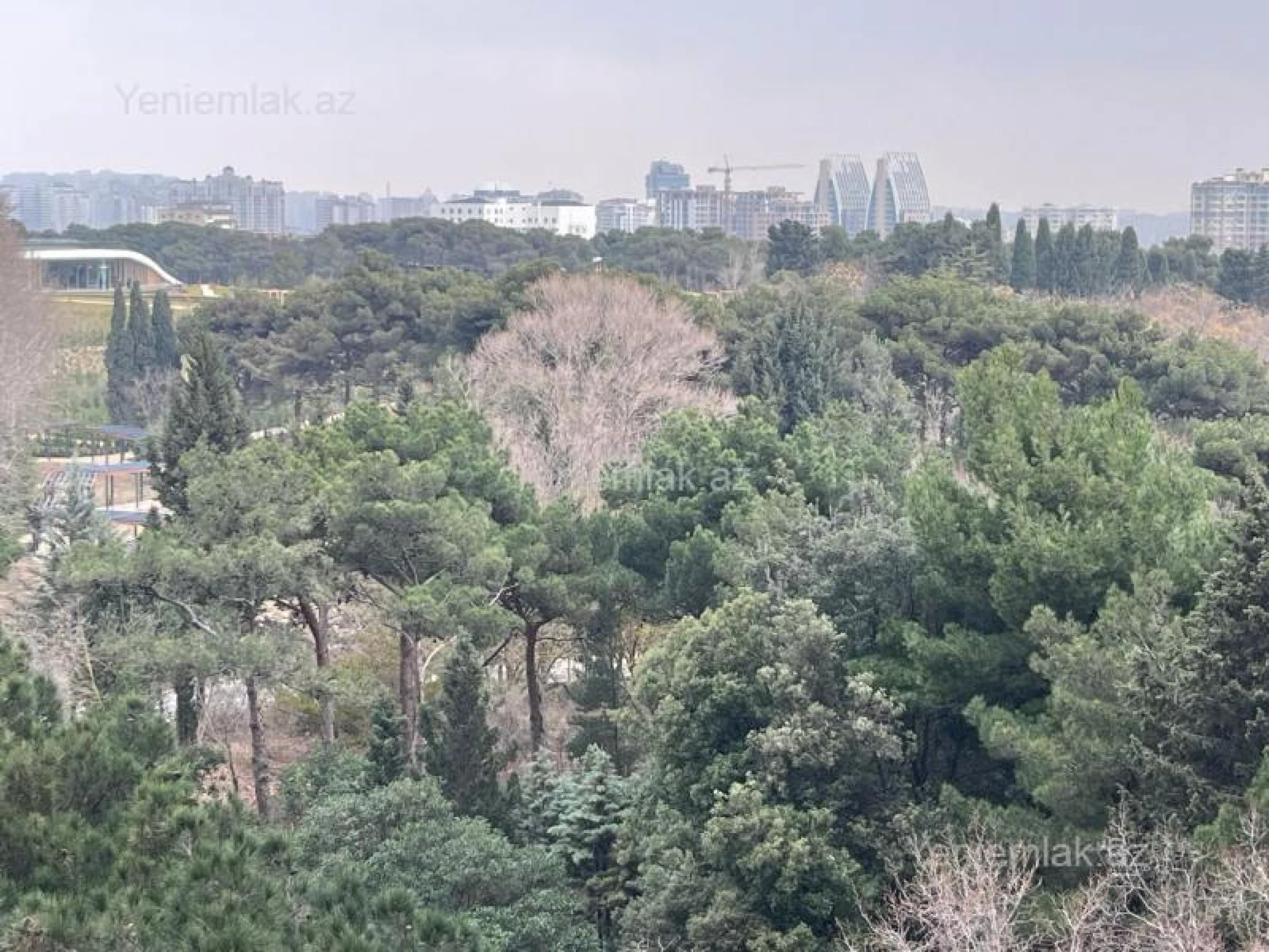 Satılır 3 otaqlı yeni tikili 137 m²