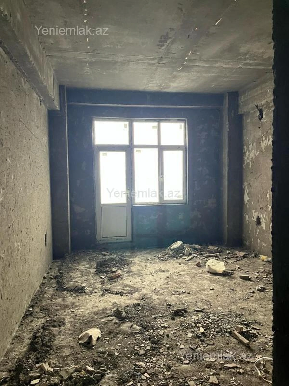 Satılır 3 otaqlı yeni tikili 137 m²
