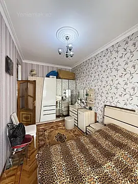 Satılır 3 otaqlı köhnə tikili 95 m²