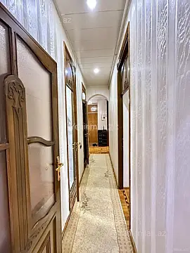 Satılır 3 otaqlı köhnə tikili 95 m²