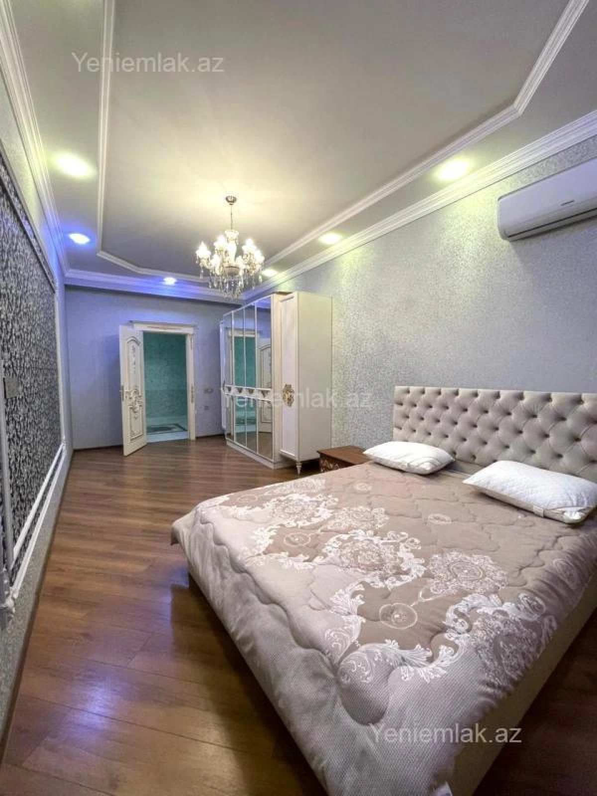 Satılır 3 otaqlı yeni tikili 165 m²