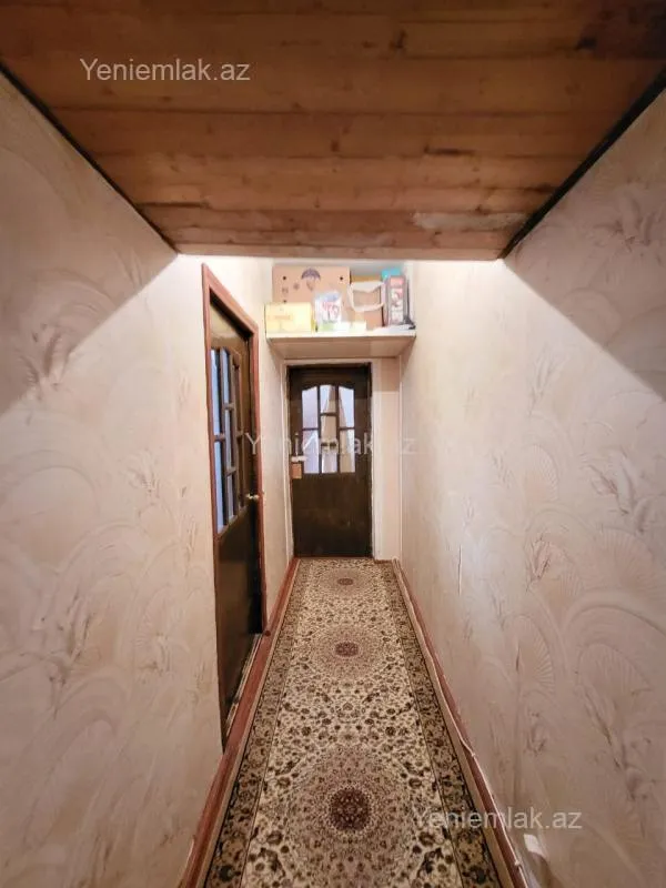 Satılır 4 otaqlı köhnə tikili 95 m²