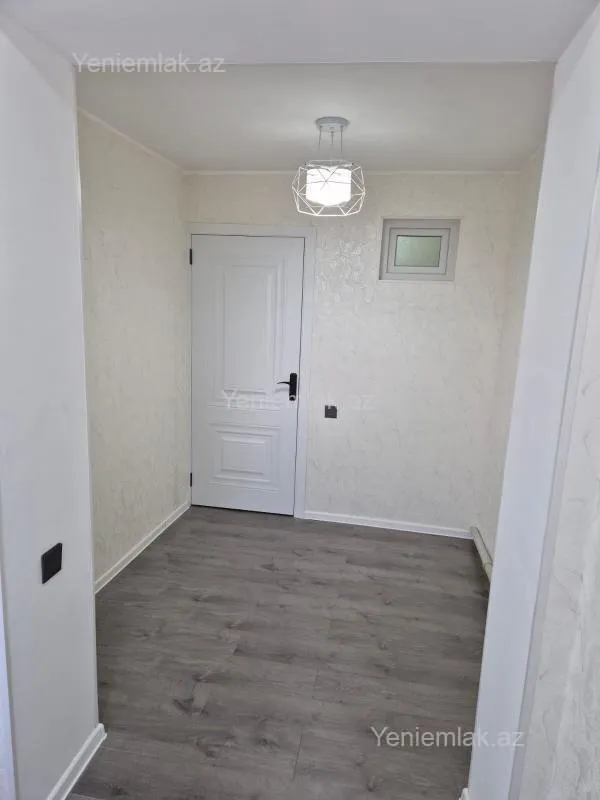 Satılır 3 otaqlı köhnə tikili 50 m²