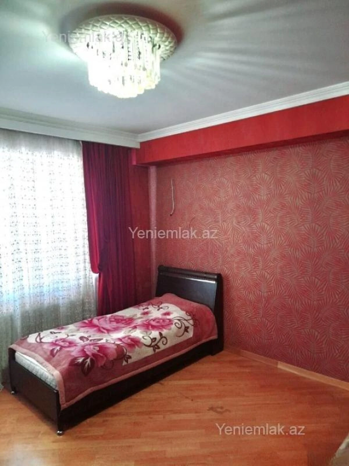 Satılır 4 otaqlı yeni tikili 130 m²