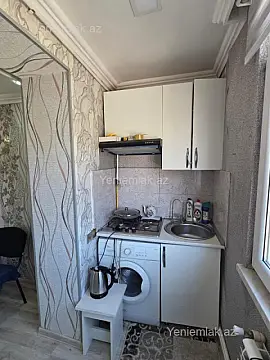 Satılır 1 otaqlı köhnə tikili 34 m²
