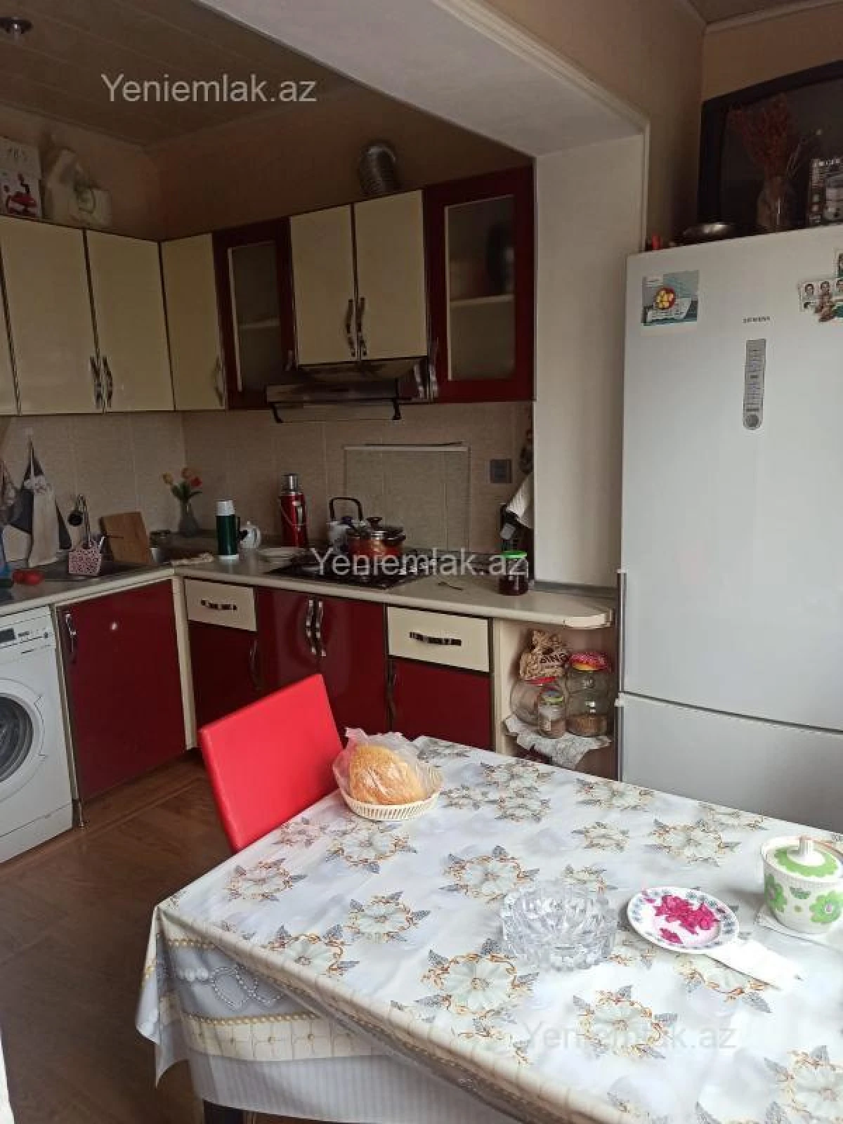 Satılır 3 otaqlı köhnə tikili 70 m²