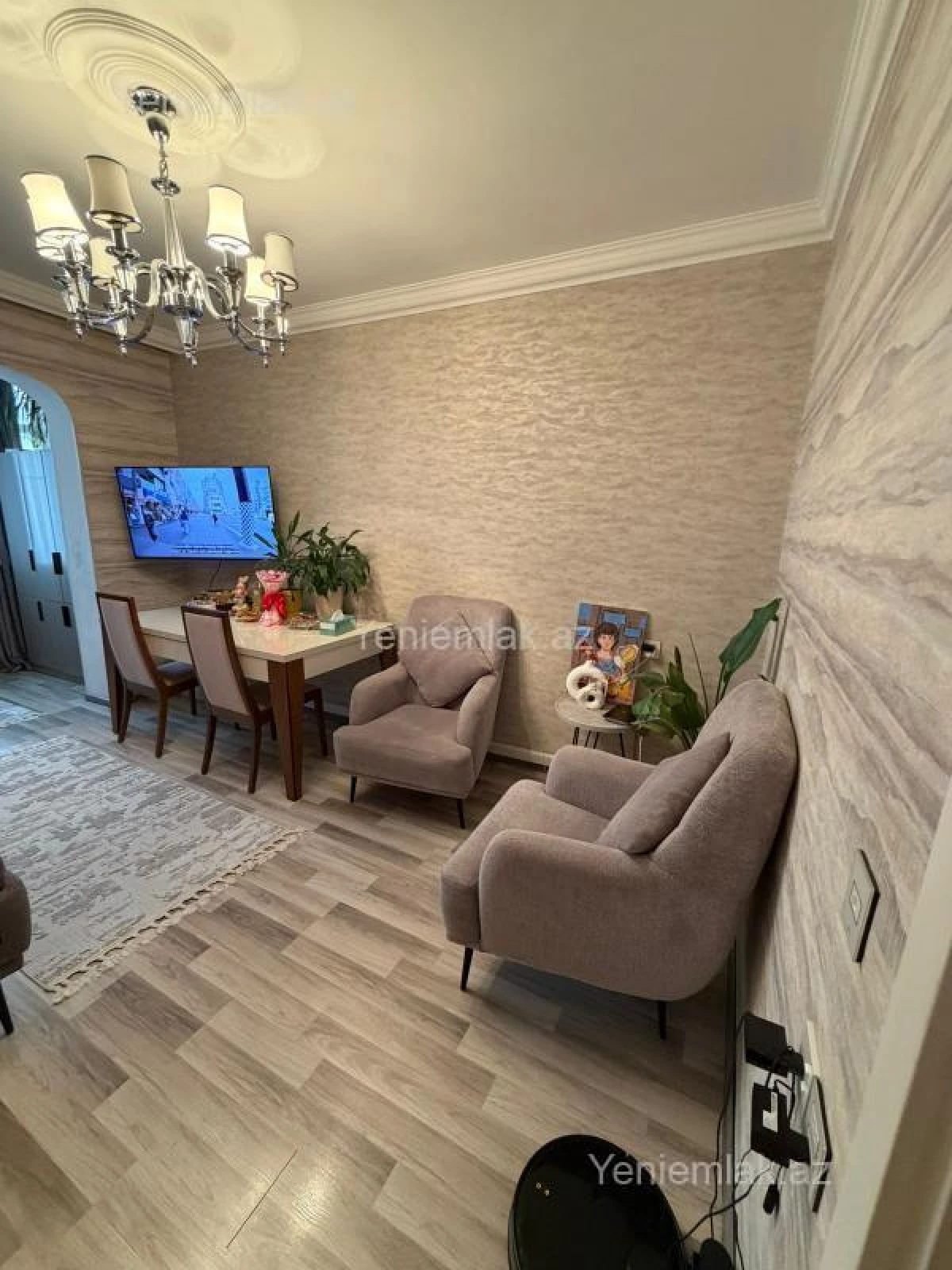 Satılır 3 otaqlı köhnə tikili 67 m²