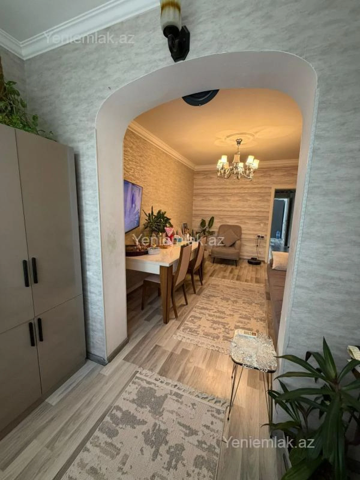 Satılır 3 otaqlı köhnə tikili 67 m²