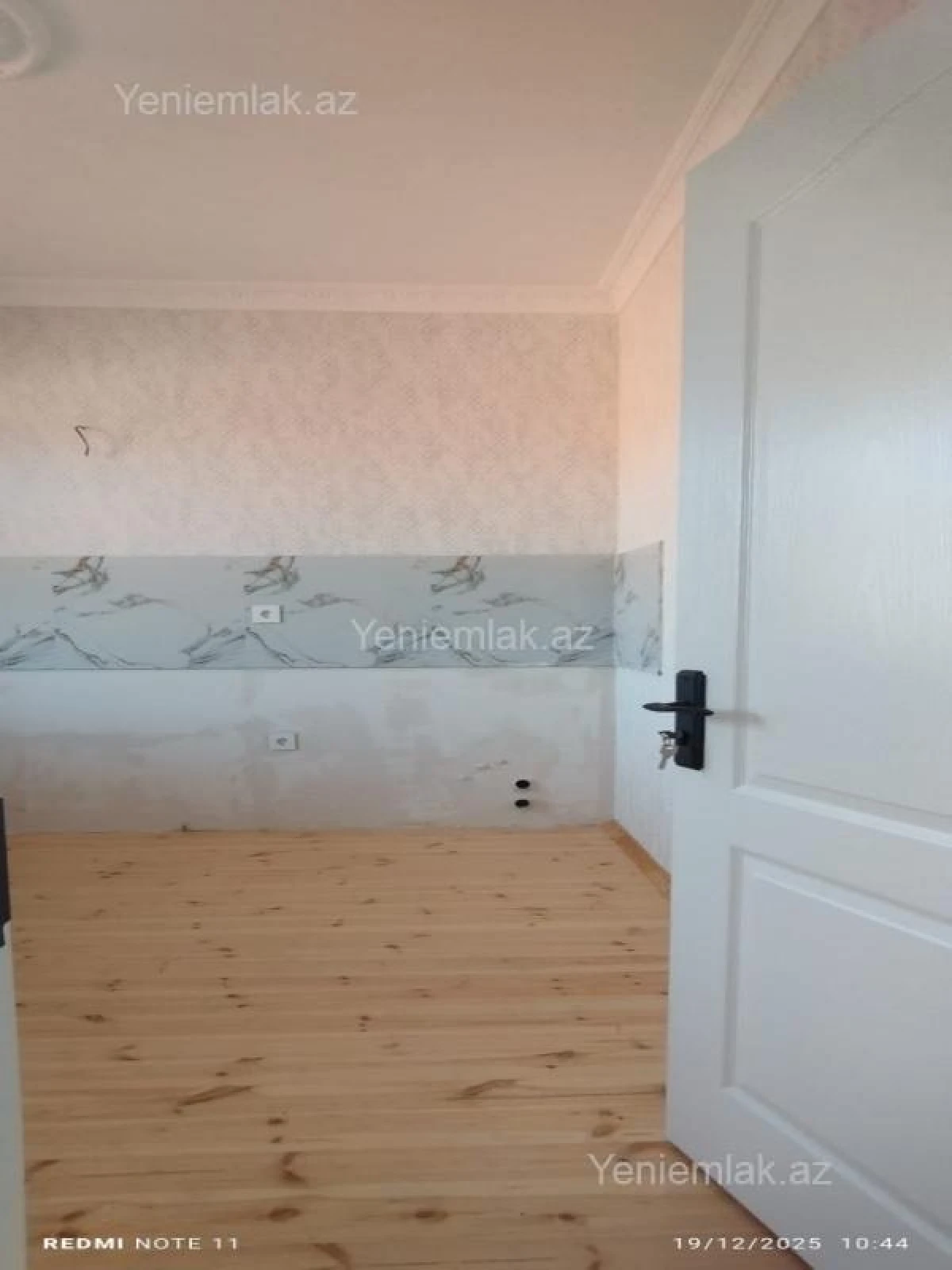 Satılır 3 otaqlı həyət evi 100 m²