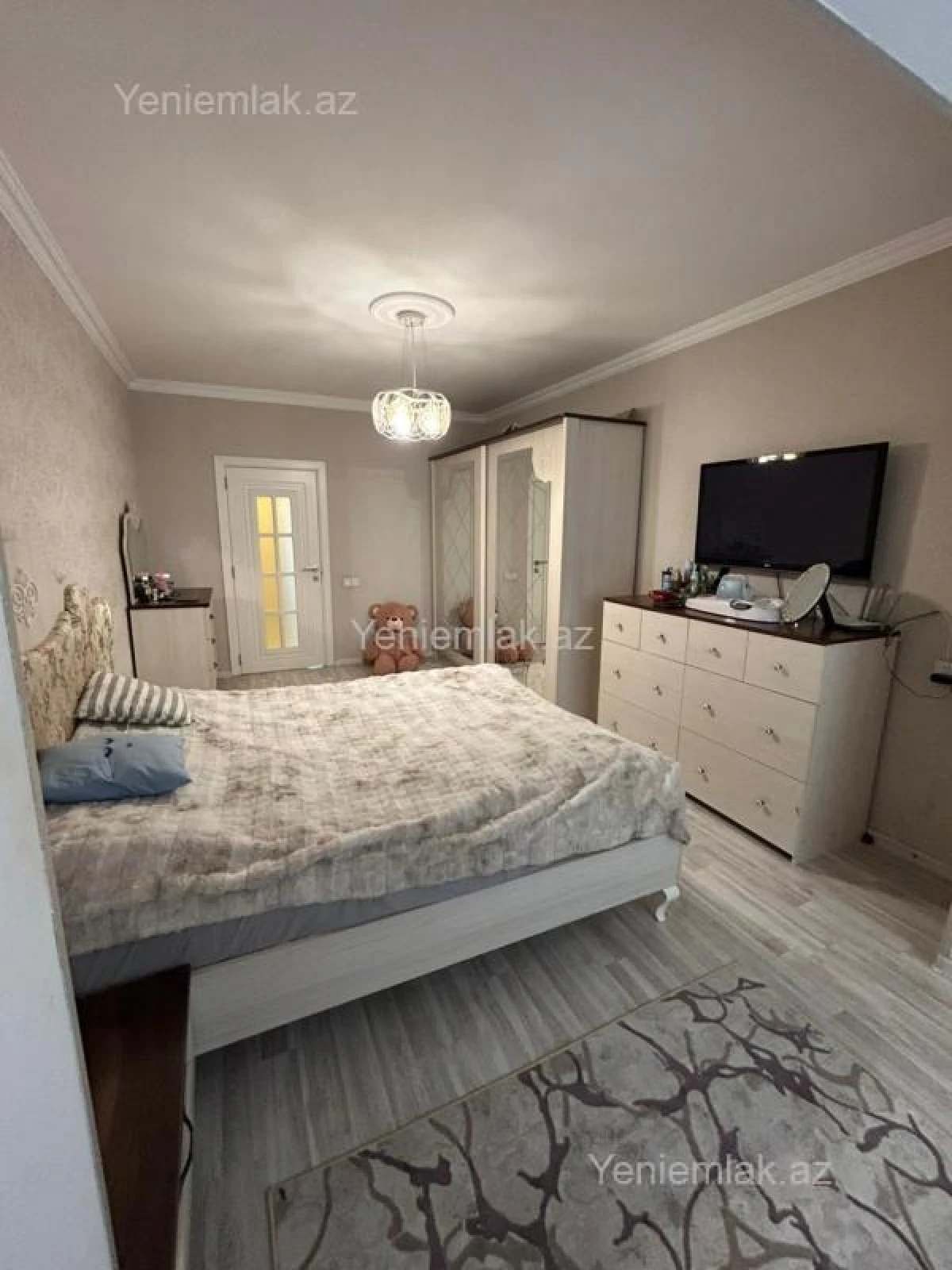 Satılır 3 otaqlı köhnə tikili 75 m²