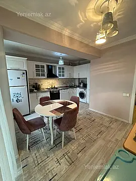 Satılır 3 otaqlı köhnə tikili 75 m²