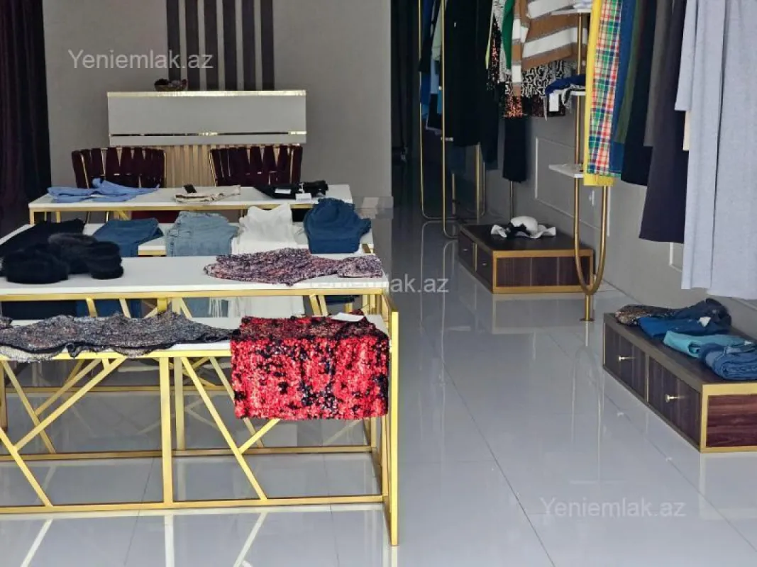 Satılır 1 otaqlı obyekt 136 m²