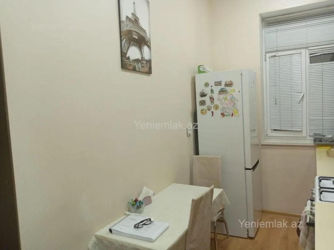 Satılır 3 otaqlı köhnə tikili 67 m²
