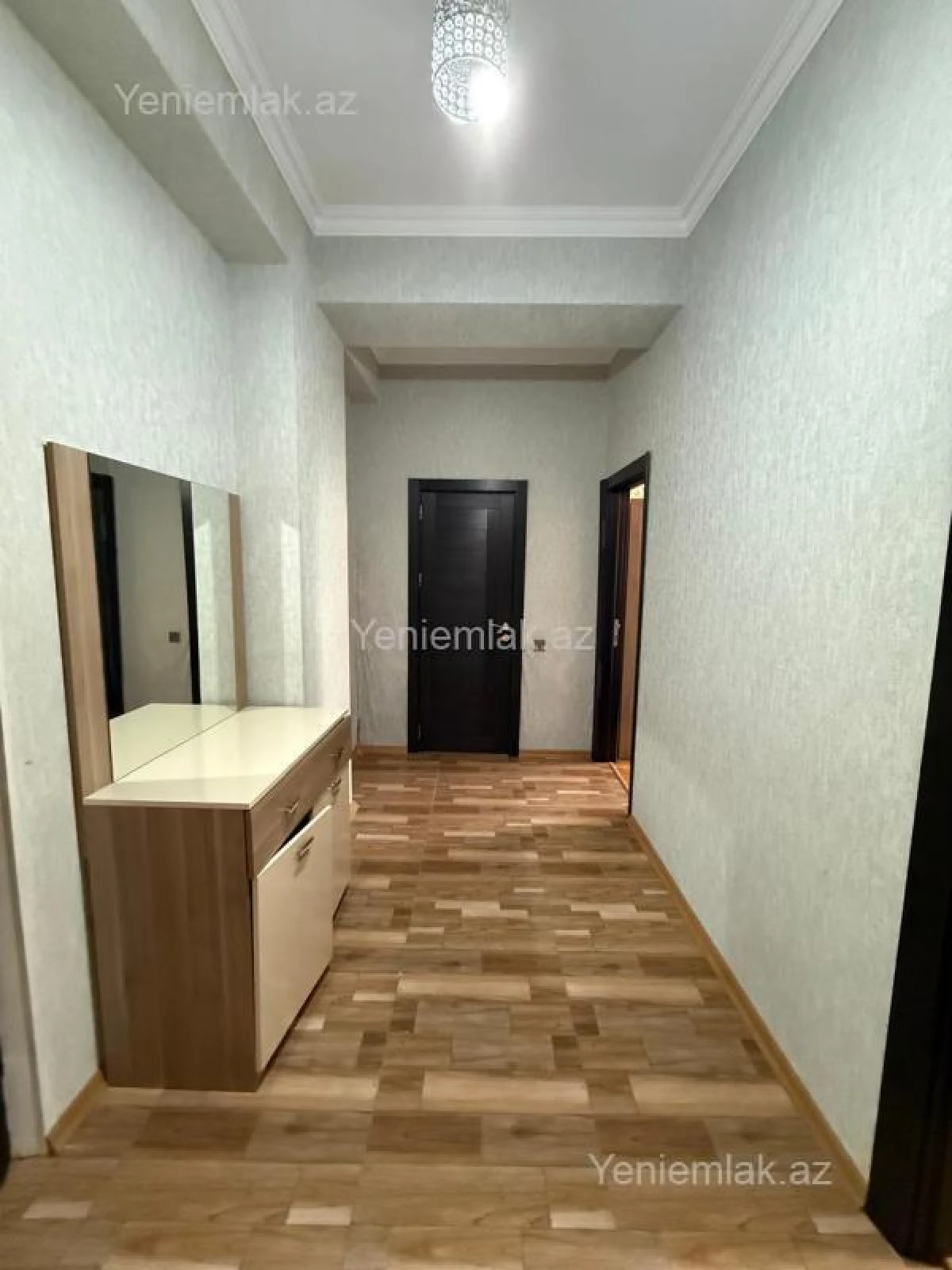Satılır 2 otaqlı yeni tikili 62 m²