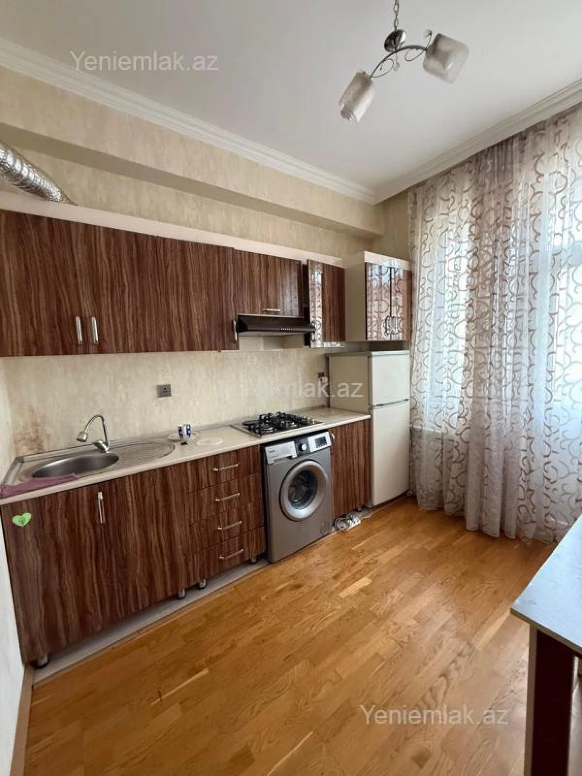 Satılır 2 otaqlı yeni tikili 62 m²
